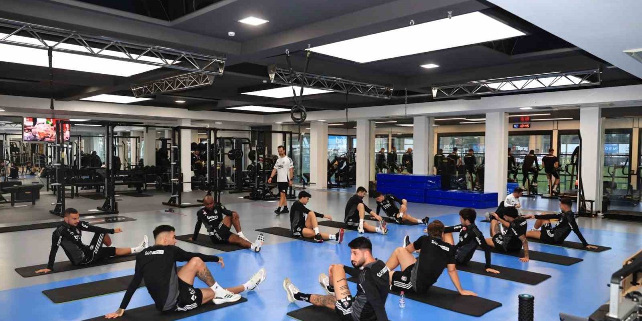 BEŞİKTAŞ SALONDA ÇALIŞTI