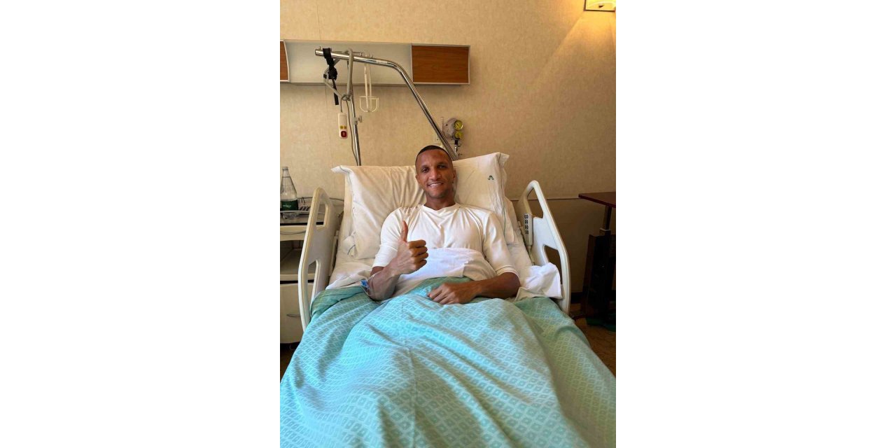 RODRİGO BECAO AMELİYAT OLDU