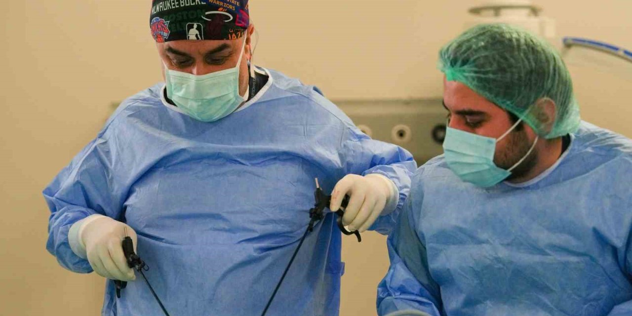 KOLOREKTAL KANSERİ ÖNLEMEK MÜMKÜN: ALIŞKANLIKLAR ÖNEM TAŞIYOR