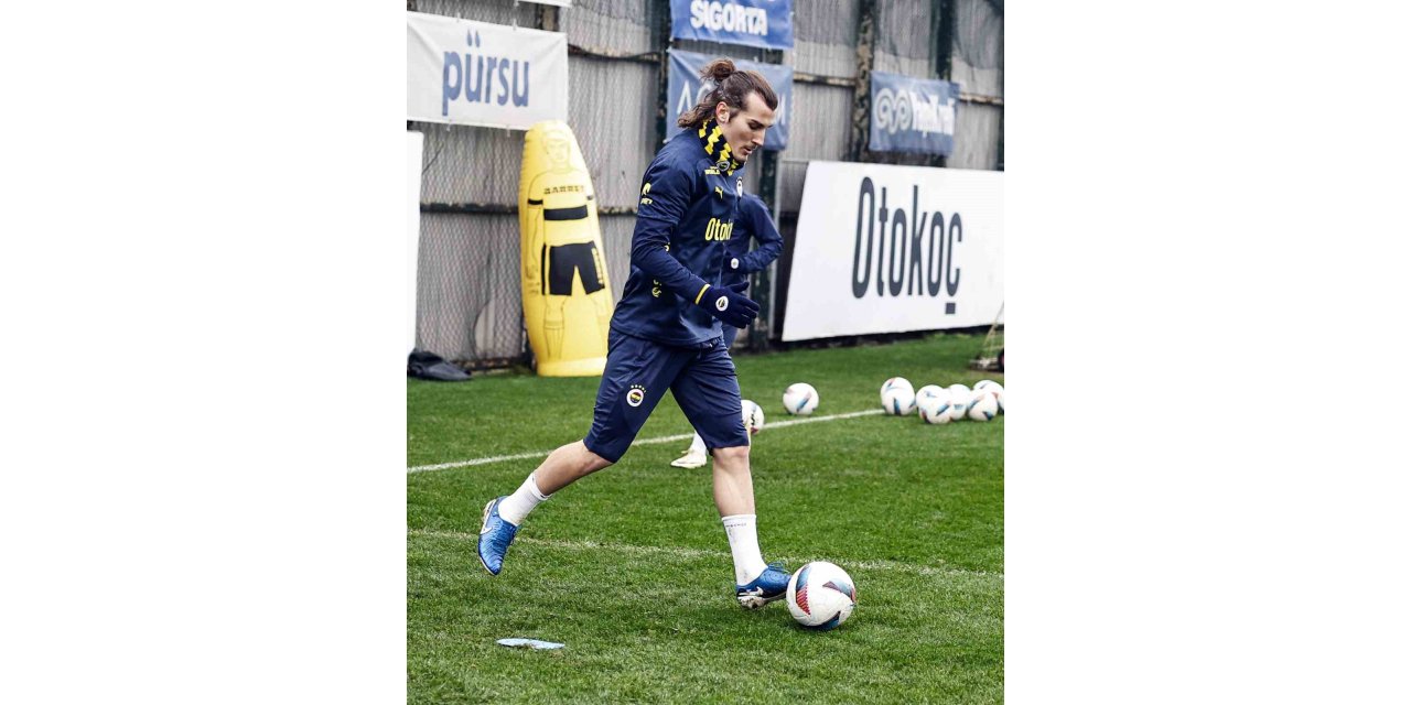 FENERBAHÇE, ATAKAŞ HATAYSPOR MAÇININ HAZIRLIKLARINI SÜRDÜRDÜ