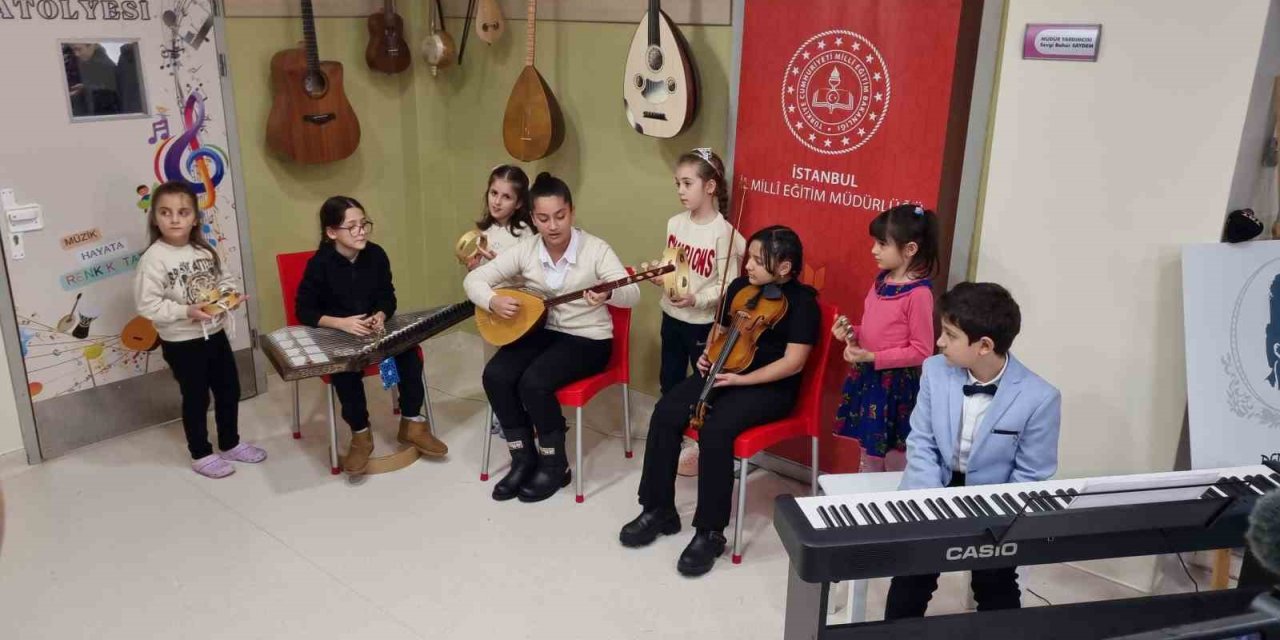 BEŞİKTAŞ’TAKİ BİR ANAOKULUNDA OKUL ÖNCESİNDE MÜZİK EĞİTİMİ UYGULAMASI BAŞLADI