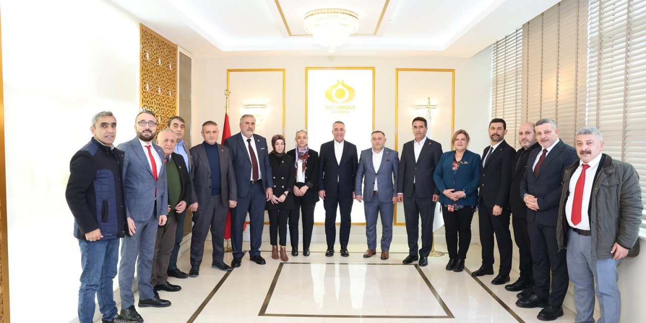 SULTANGAZİ BELEDİYE BAŞKANI DURSUN, MUHTARLARLA İSTİŞARE TOPLANTISI GERÇEKLEŞTİRDİ