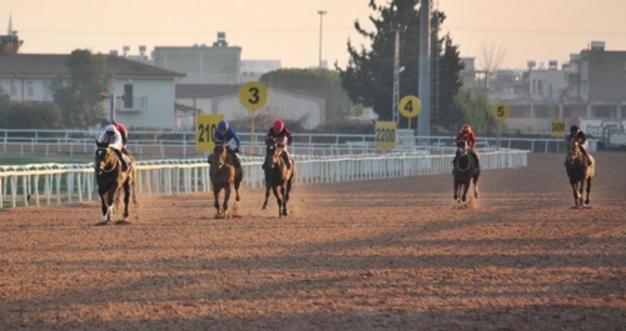 Çukurova Belediye Başkanlığı Koşusu'nu Görkem Kaptan kazandı
