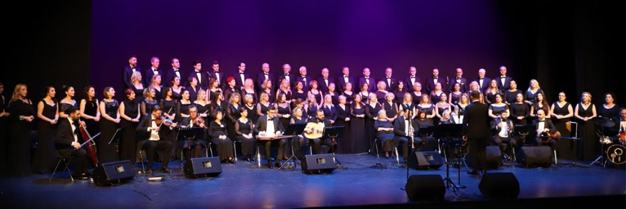 SARIYER BELEDİYESİ TÜRK SANAT MÜZİĞİ KOROSU’NDAN YENİ YIL KONSERİ