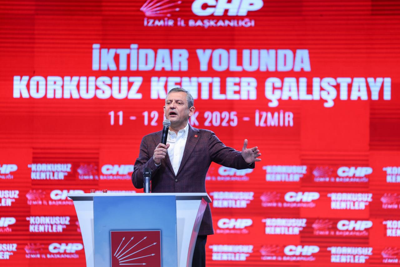 CHP Lideri Özgür Özel: “Erdoğan, Suriye’den Duyulduğunu Bilerek Çok Tehlikeli İşe Kalkışıyor”