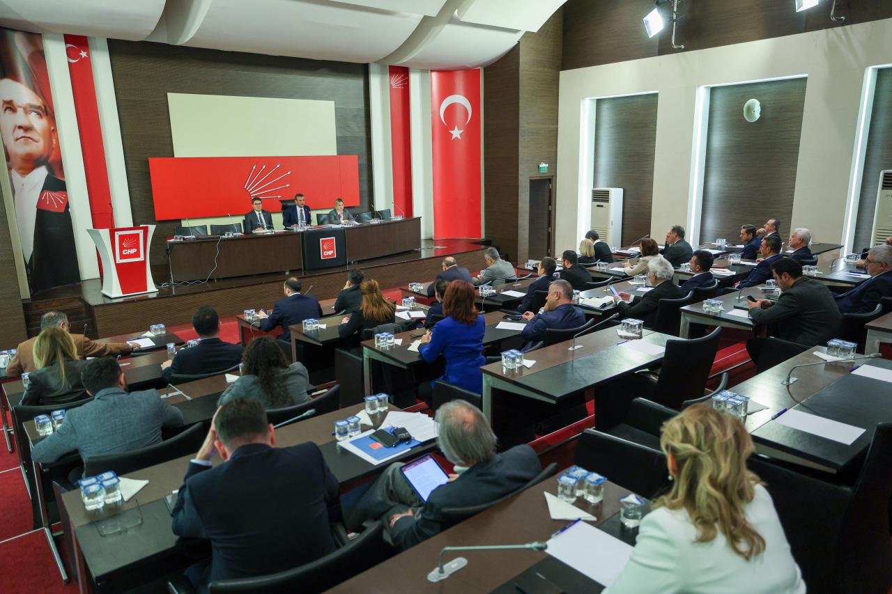 CHP Lideri Özgür Özel, PM Toplantısına Başkanlık Etti