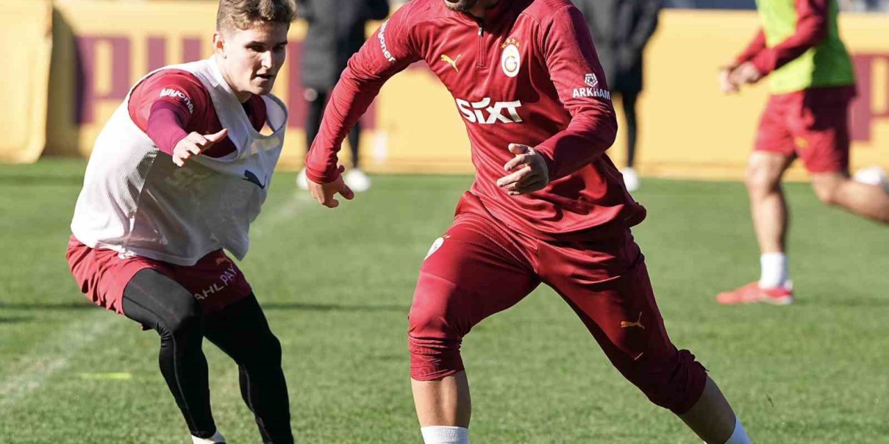 GALATASARAY, DİNAMO KİEV MAÇI HAZIRLIKLARINA BAŞLADI