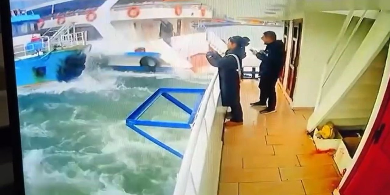 HALİÇ’TE YOLCU VAPURU BALIKÇI TEKNESİNE ÇARPTI: O ANLAR KAMERADA
