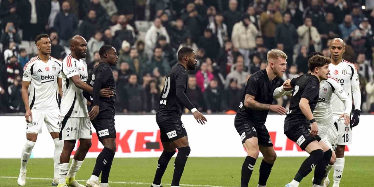 TRENDYOL SÜPER LİG: BEŞİKTAŞ: 0 - SAMSUNSPOR: 0 (İLK YARI)