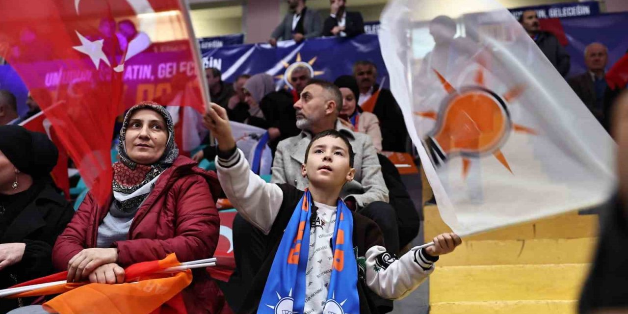 AK PARTİ İSTANBUL İLÇE KONGRELERİNİ TAMAMLADI