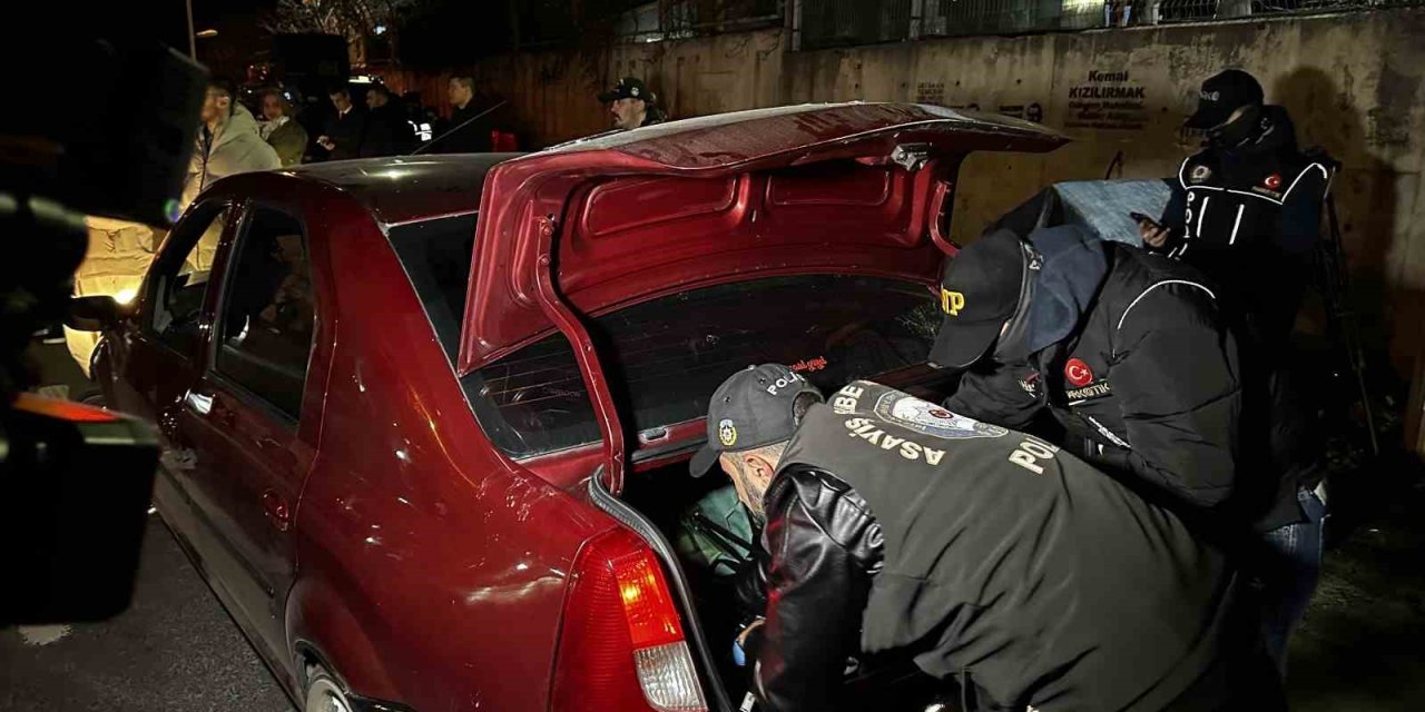 İSTANBUL EMNİYET MÜDÜRÜ SELAMİ YILDIZ: “ZEHİR TACİRLERİYLE MÜCADELEMİZİ SÜRDÜRECEĞİZ”