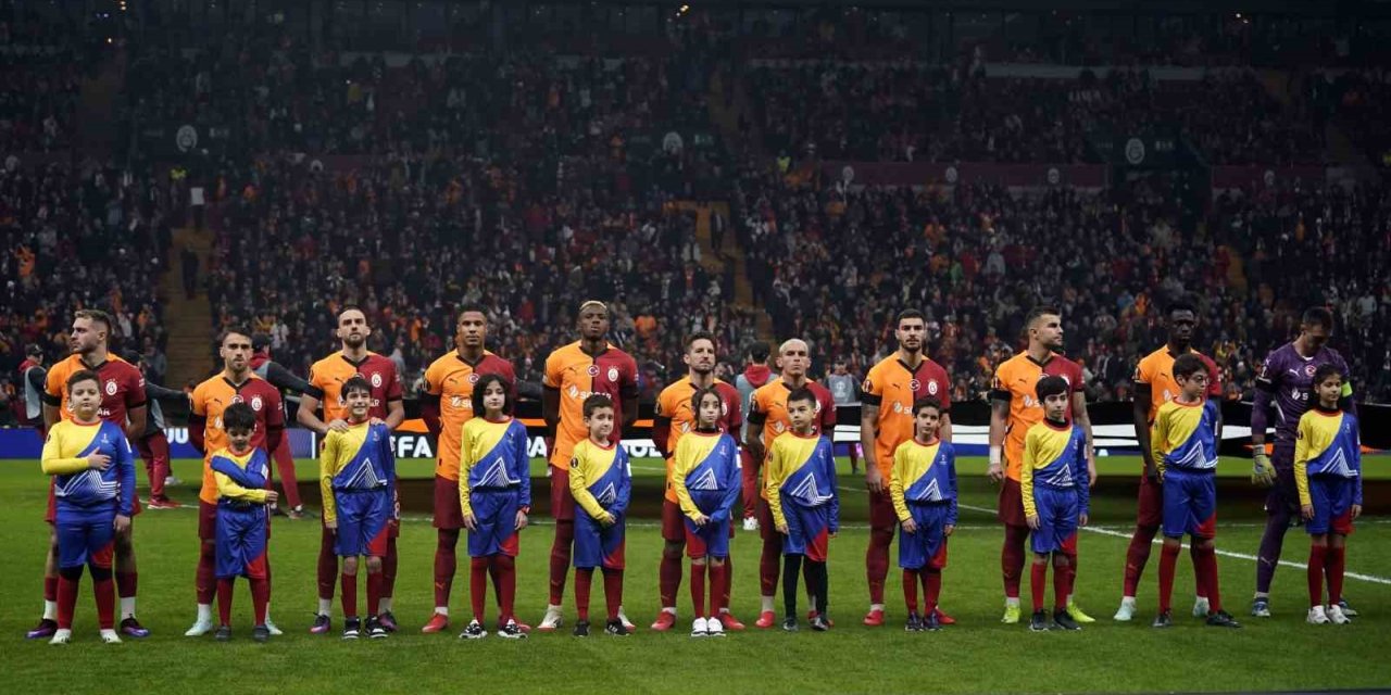 UEFA AVRUPA LİGİ: GALATASARAY: 1 - DİNAMO KİEV: 0 (MAÇ DEVAM EDİYOR)