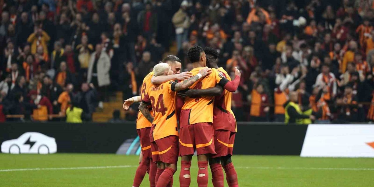 UEFA AVRUPA LİGİ: GALATASARAY: 2 - DİNAMO KİEV: 1 (İLK YARI)