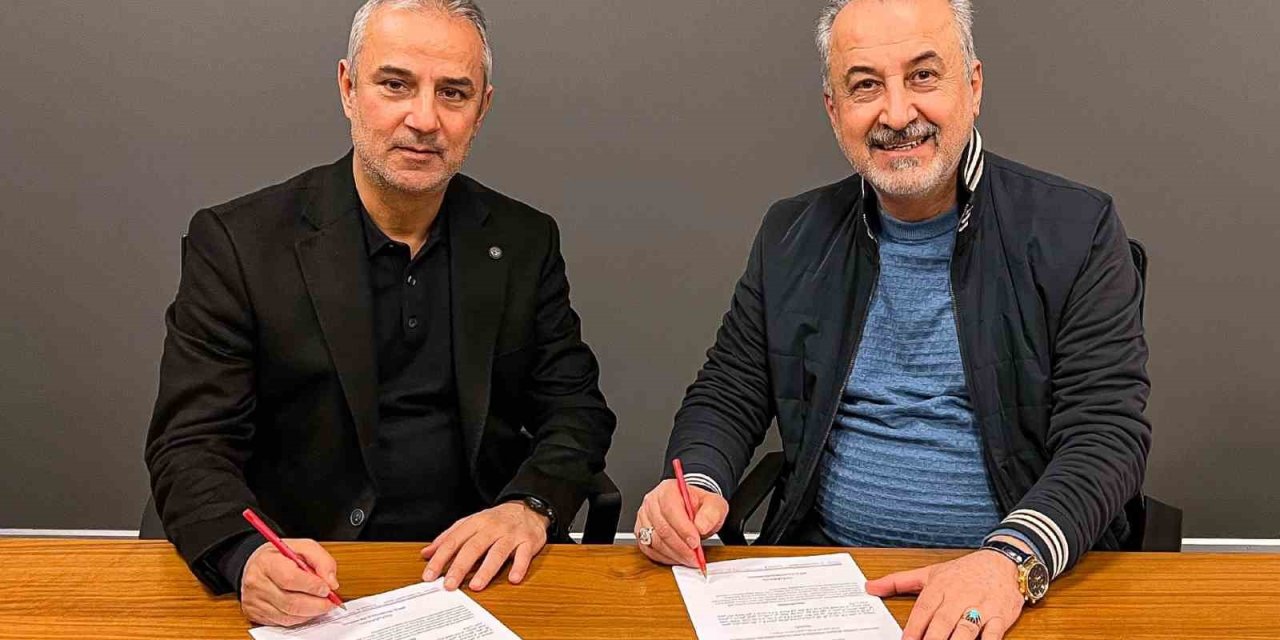 İSMAİL KARTAL, İRAN EKİBİ İLE PERSEPOLİS İLE SÖZLEŞME İMZALADI