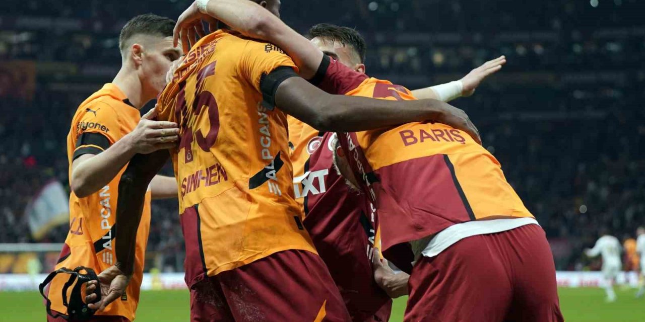 GALATASARAY’DA YENİLMEZLİK SERİSİNİ 26’YA ÇIKARDI