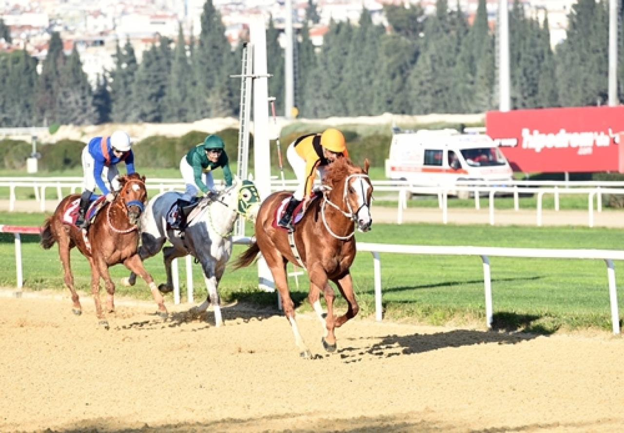 Şencan Fotocan Koşusu'nu üst üste ikinci kez Wardenclyffe kazandı