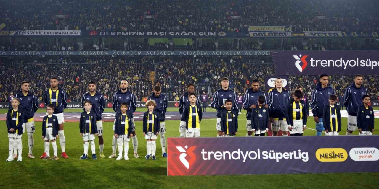 JOSE MOURİNHO’DAN GÖZTEPE MAÇINDA 2 DEĞİŞİKLİK