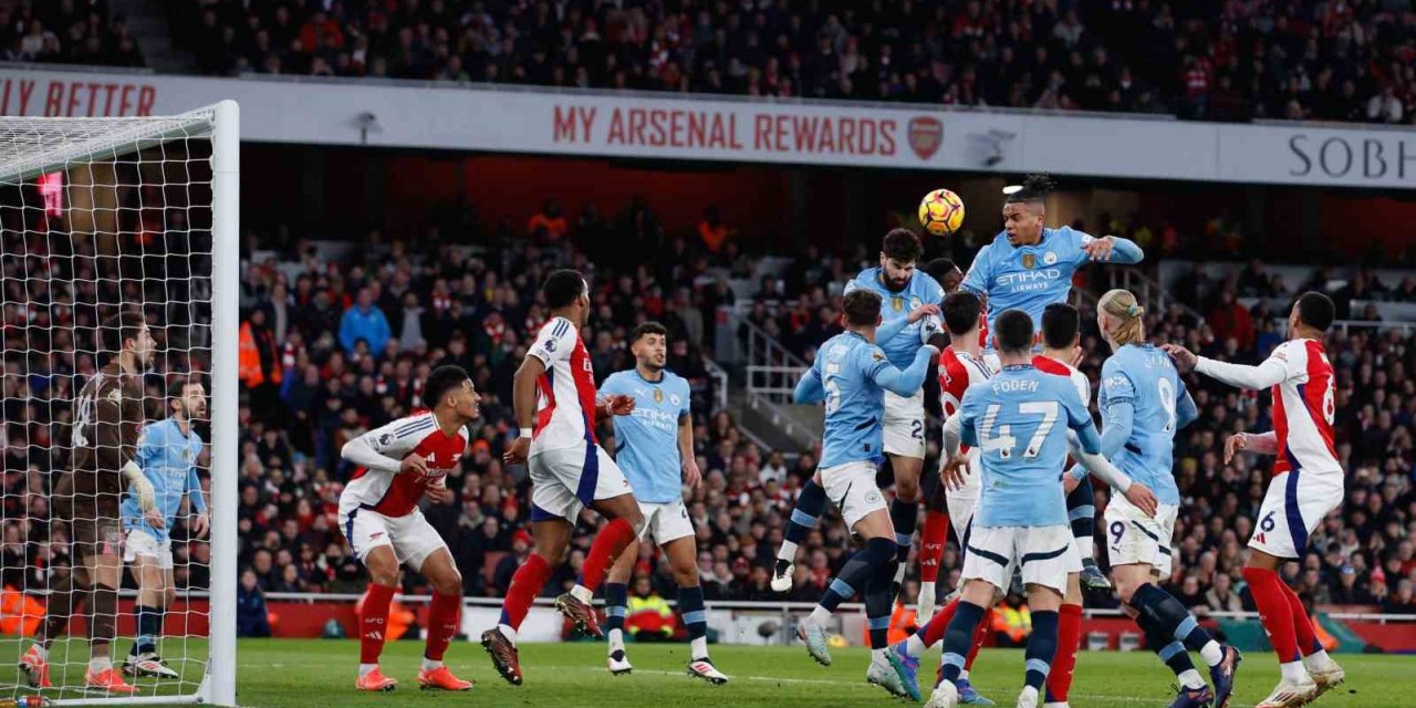 ARSENAL’DAN, MANCHESTER CİTY’E FARKLI TARİFE: 5-1
