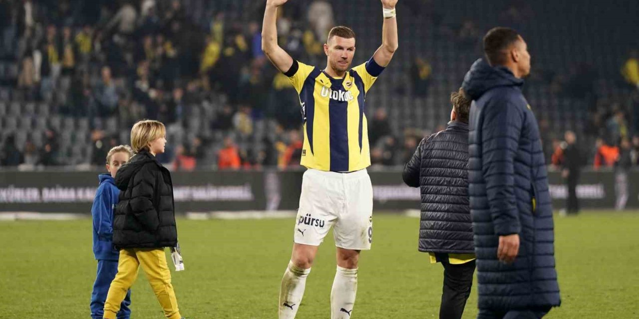 EDİN DZEKO, 12. GOLÜNE ULAŞTI