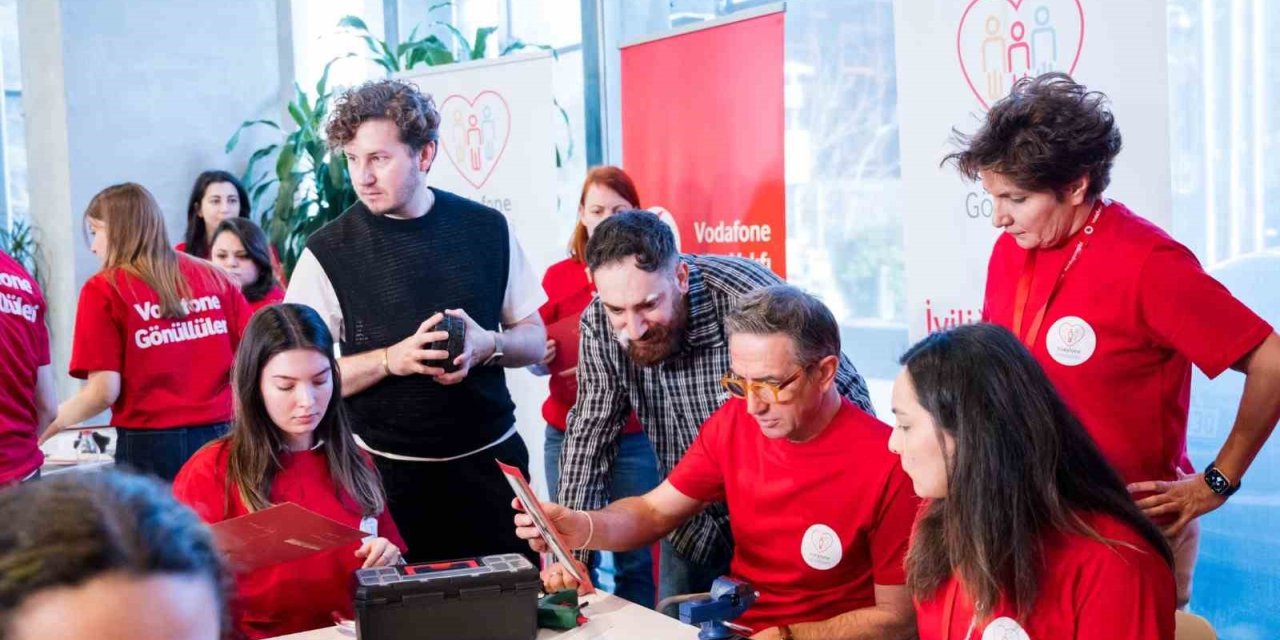 VODAFONE VAKFI VE "HAYAT TAMİRCİSİ" HASAN KIZIL’DAN ENGELLİ HAYVANLARA ÖZEL PROJE