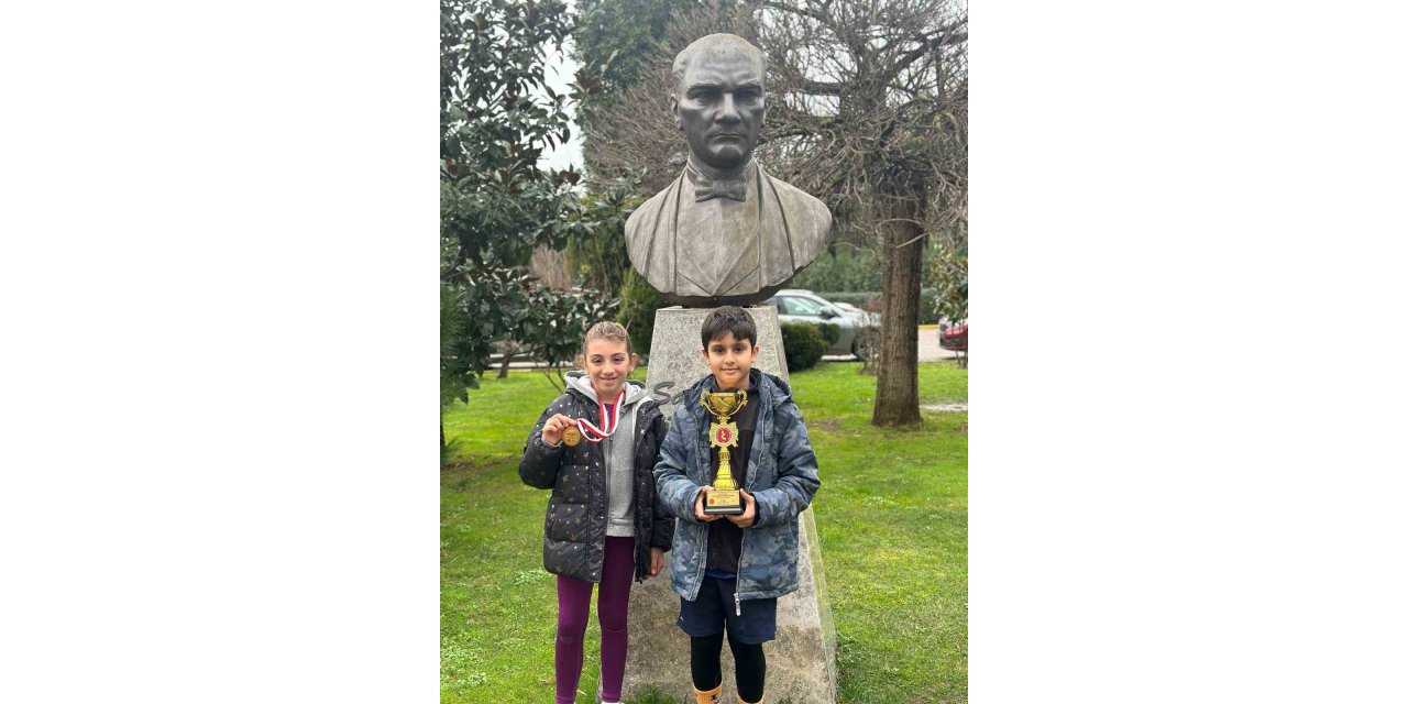 BAKIRKÖY BELEDİYESİ SPOR KULÜBÜ ÖĞRENCİLERİ BAŞARIYA KOŞUYOR