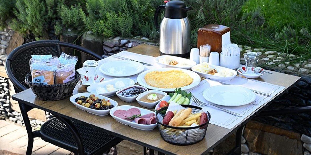 ŞEHRİN İÇİNDE KEYİFLİ BİR MOLA: GAZİOSMANPAŞA SU KEMERİ SOSYAL TESİSİ