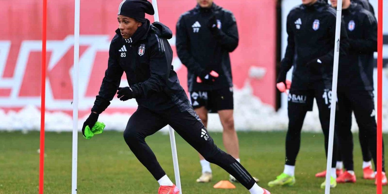 BEŞİKTAŞ, SİVASSPOR MAÇININ HAZIRLIKLARINI SÜRDÜRDÜ