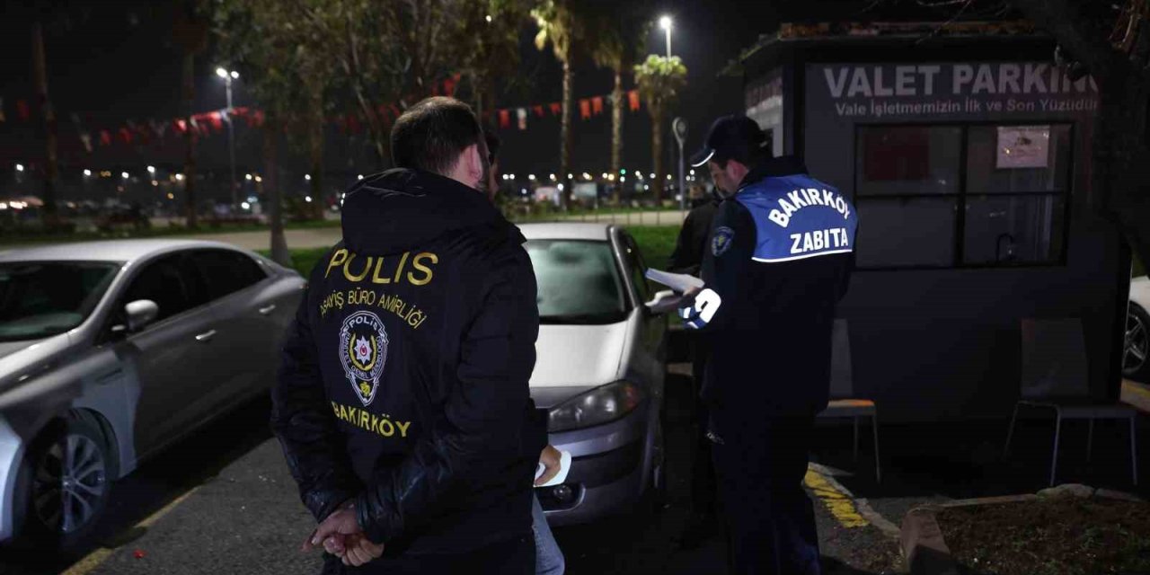 BAKIRKÖY BELEDİYESİ ZABITA EKİPLERİNDEN İŞLETMELERE ’VALE’ DENETİMİ