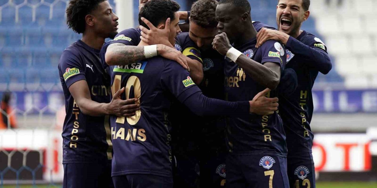 TRENDYOL SÜPER LİG: KASIMPAŞA: 2 - ÇAYKUR RİZESPOR: 1 (İLK YARI)