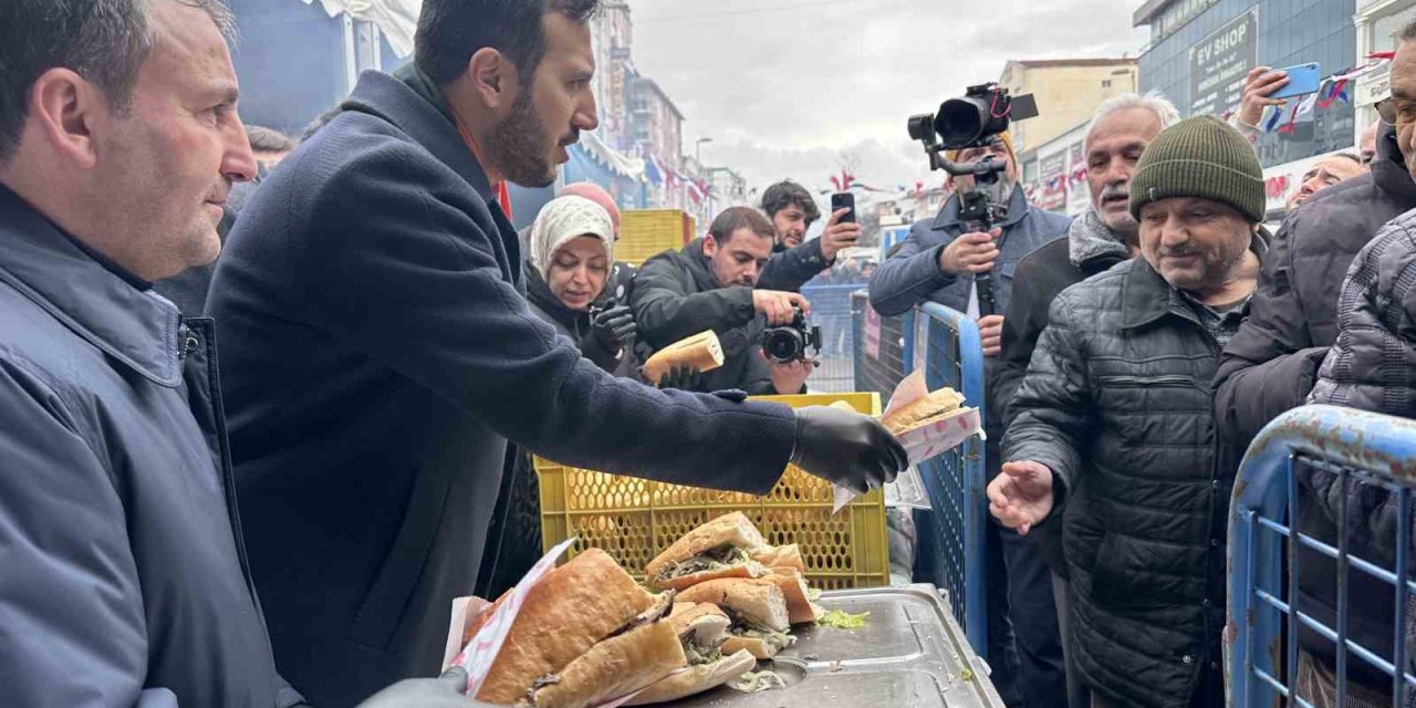 SULTANBEYLİ HAMSİ FESTİVALİ’NE YOĞUN İLGİ