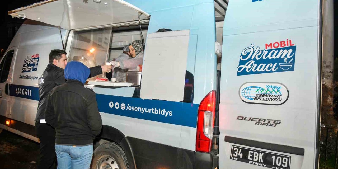 SOĞUK KIŞ GÜNLERİNDE VATANDAŞIN İÇİNİ ISITAN HİZMET