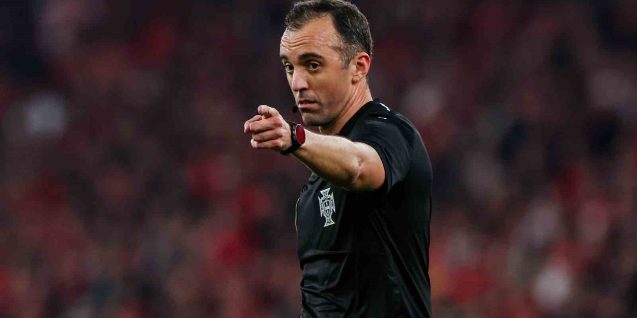 GALATASARAY’A PORTEKİZLİ HAKEM