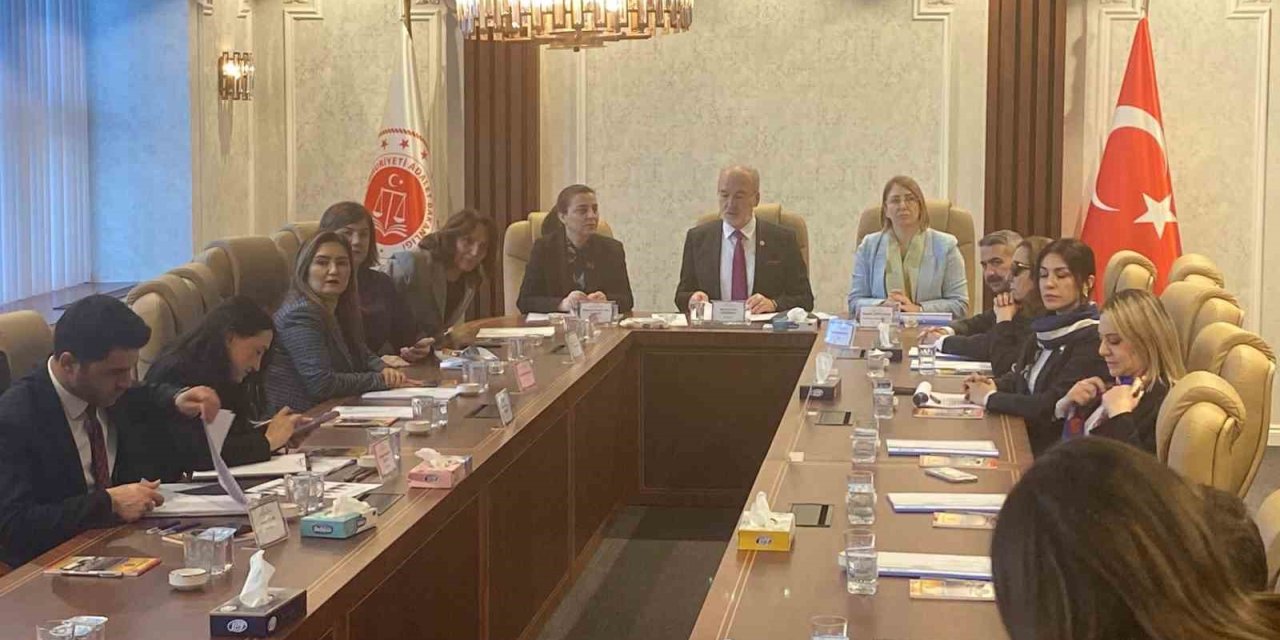 TBMM KADINA KARŞI ŞİDDET ARAŞTIRMA KOMİSYONU, ANADOLU ADALET SARAYI’NA ZİYARETTE BULUNDU