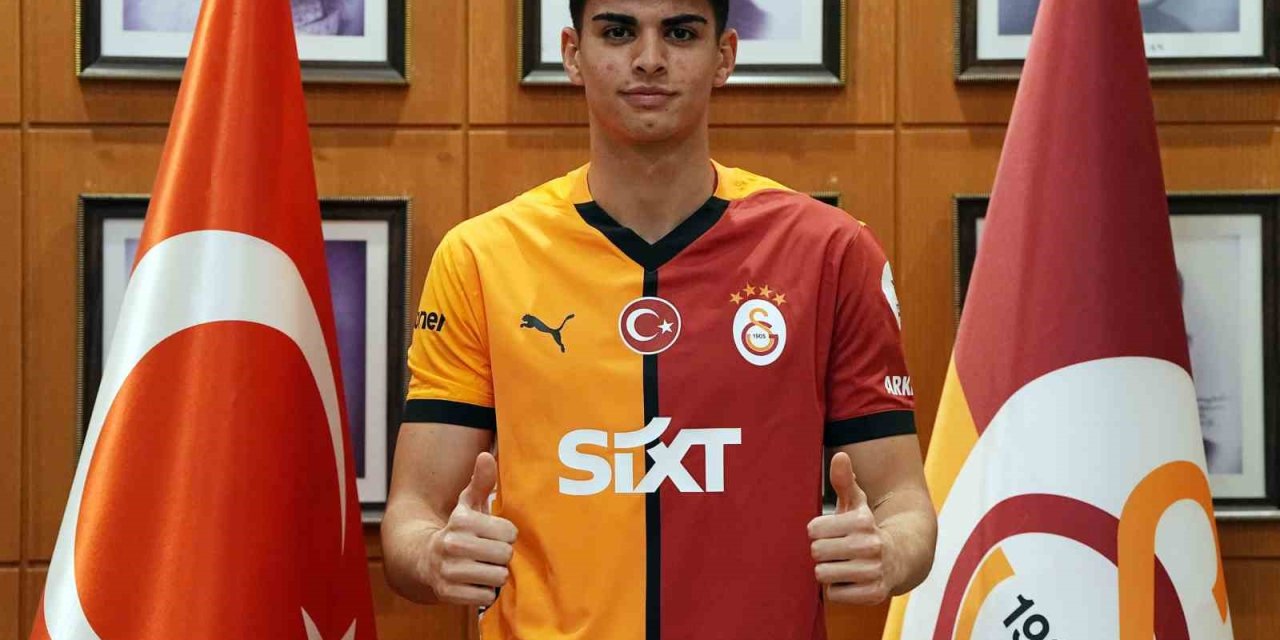 GALATASARAY, GENÇ OYUNCU ARDA ÜNYAY İLE SÖZLEŞME İMZALADI