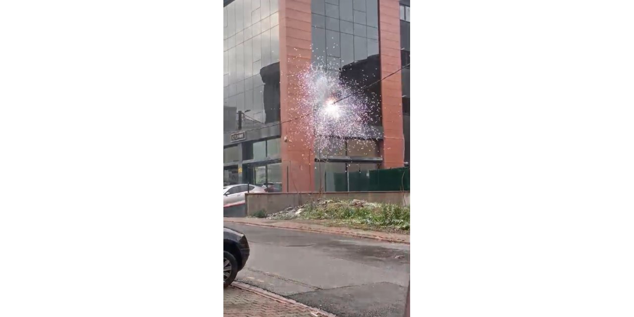 ÜMRANİYE’DE ELEKTRİK KABLOLARI ALEV ALDI