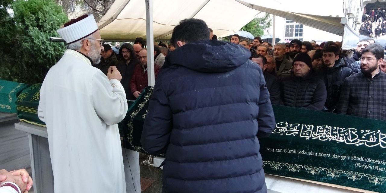 KARTAL’DA İNŞATTA CANSIZ BEDENİ BULUNAN ŞAHIS TOPRAĞA VERİLDİ