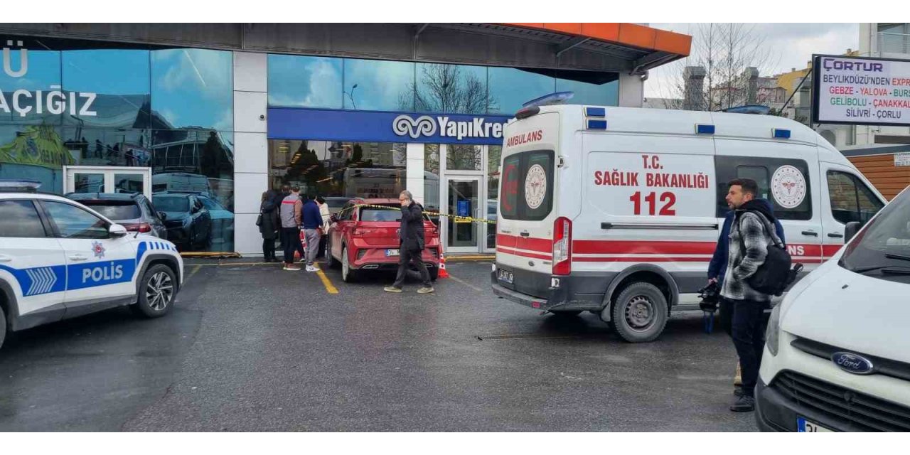BEYLİKDÜZÜ’NDE BANKA İÇERİSİNDE GÜVENLİK GÖREVLİSİ İNTİHAR ETTİ