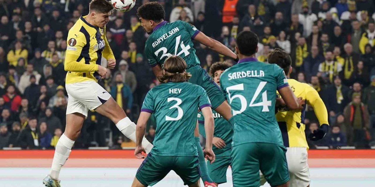 UEFA AVRUPA LİGİ: FENERBAHÇE: 2 - ANDERLECHT: 0 (İLK YARI)