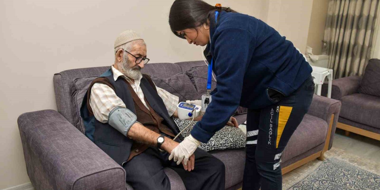 ESENYURT BELEDİYESİ’NDEN HAYATI KOLAYLAŞTIRAN SAĞLIK HİZMETİ