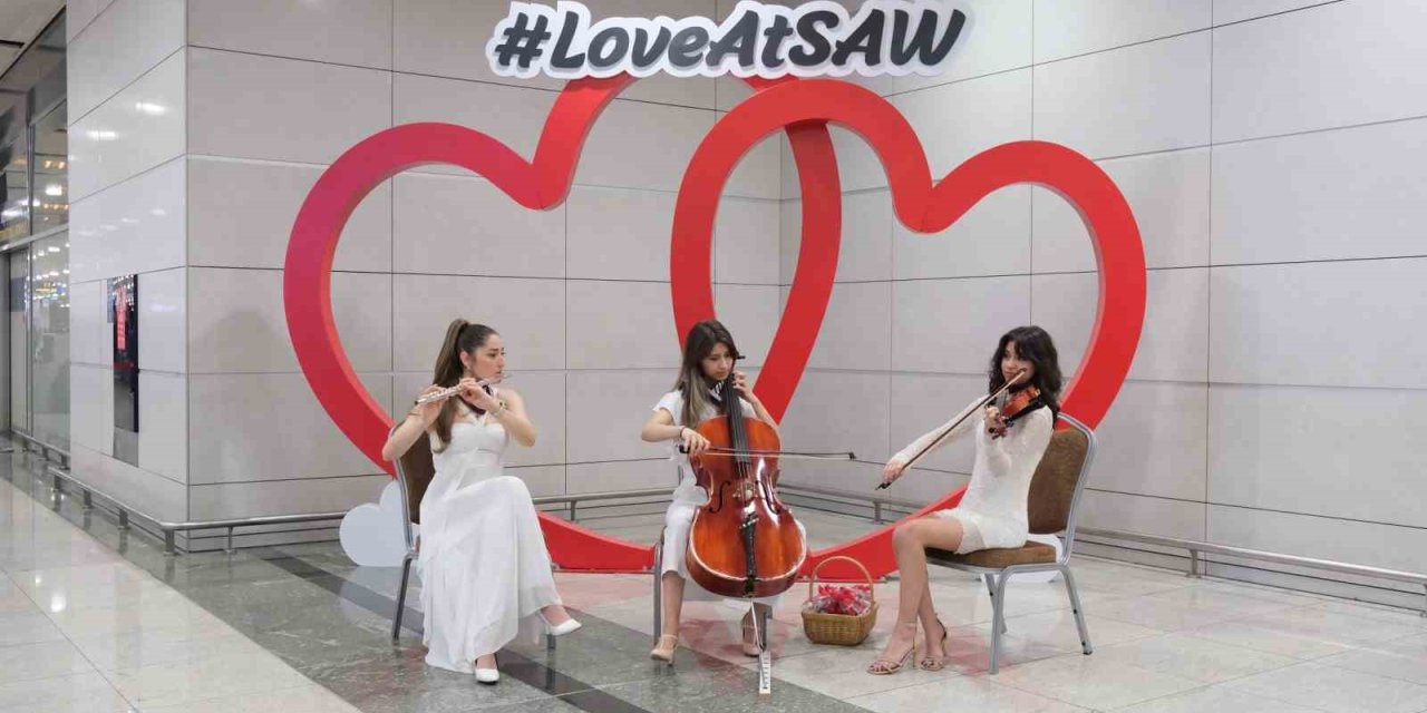 SABİHA GÖKÇEN’DE SEVGİLİLER GÜNÜ’NE ÖZEL KUTLAMA