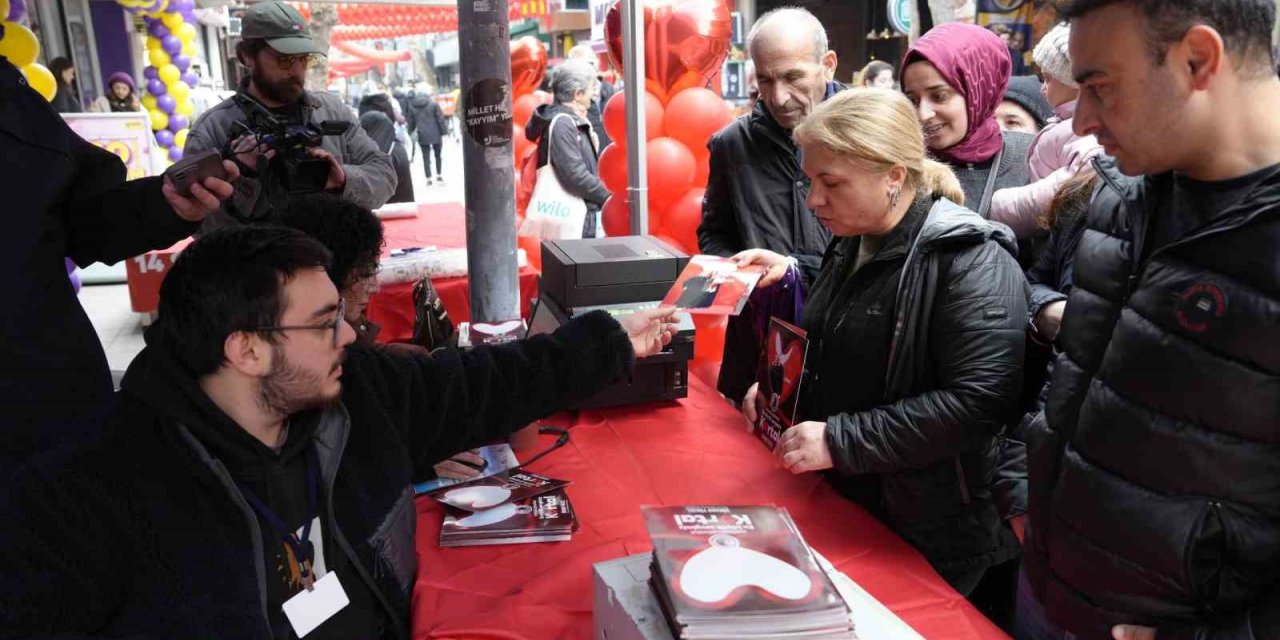 KARTAL’DA 14 ŞUBAT SEVGİLİLER GÜNÜ KUTLANDI