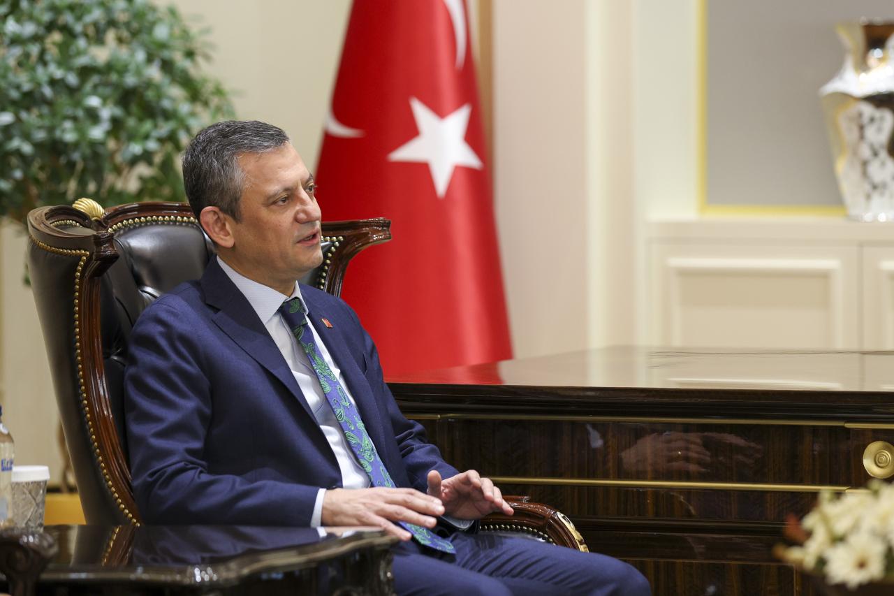 CHP Genel Başkanı Özgür Özel BİRTEK-SEN Başkanı Türkmen ile Görüştü