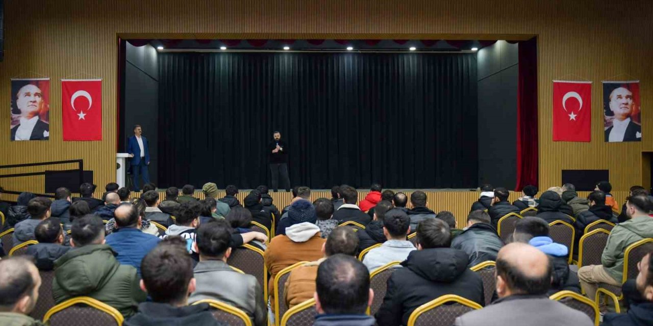 ESENYURT BELEDİYESİ İSTİHDAM MERKEZİ’NDE 200 KİŞİYE YENİ İŞ FIRSATI