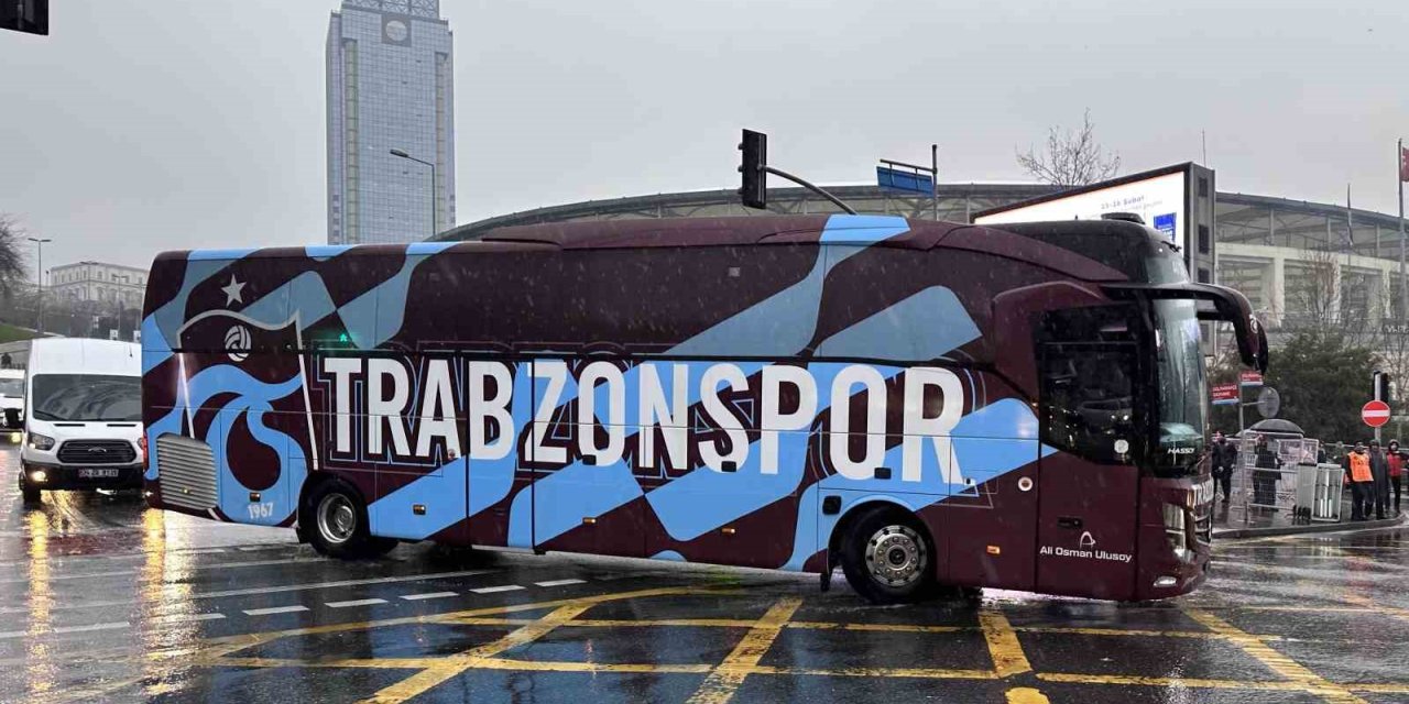 TRABZONSPOR, TÜPRAŞ STADYUMU’NA GELDİ