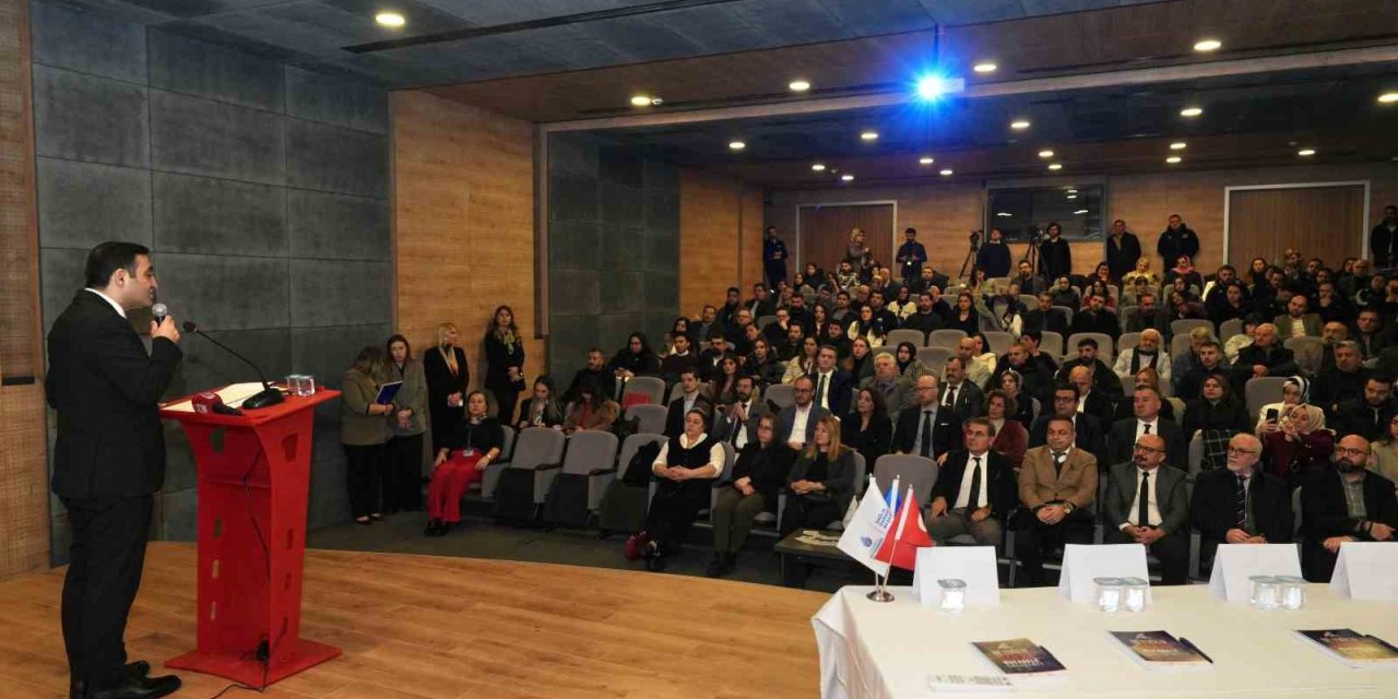 BEYOĞLU’NDA MADDE BAĞIMLIĞIYLA MÜCADELE ÇALIŞTAYI DÜZENLENDİ