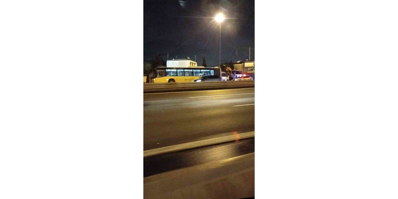 15 TEMMUZ ŞEHİTLER KÖPRÜSÜ’NDE İETT OTOBÜSÜ ARIZASI