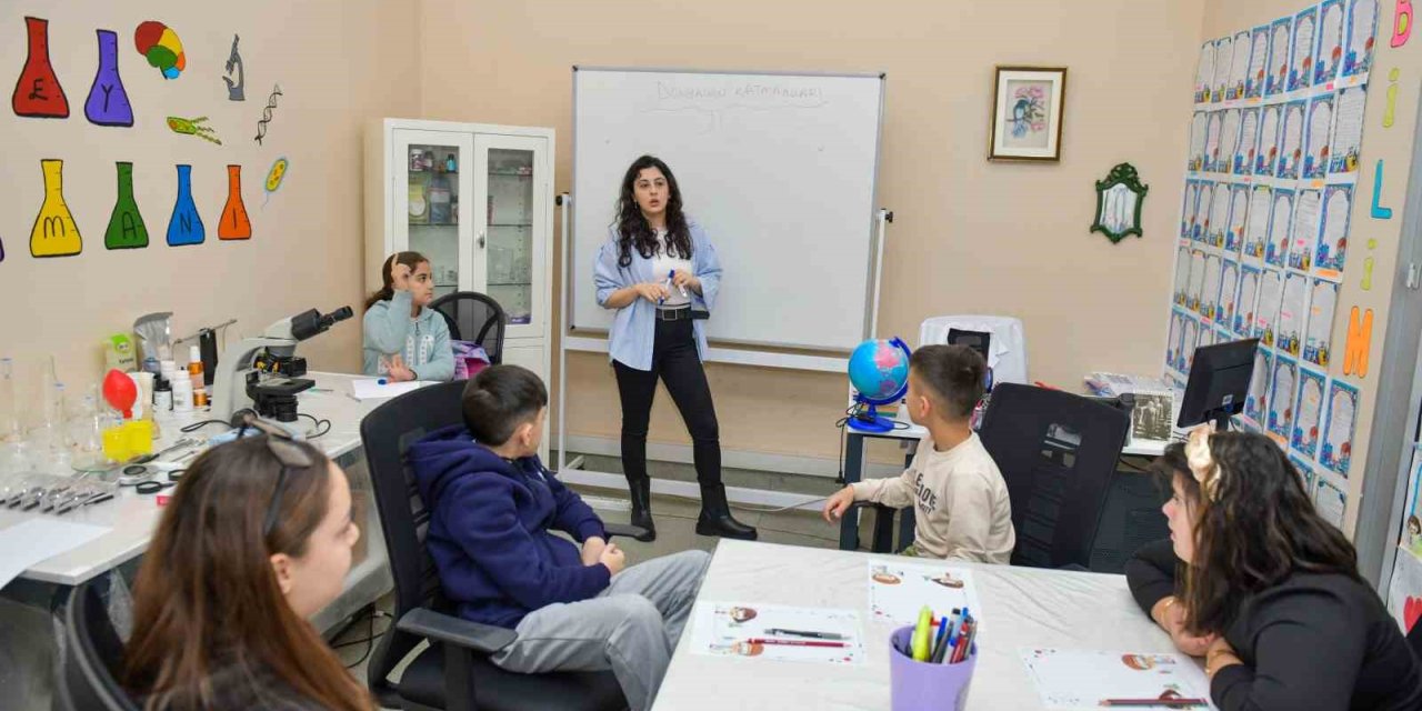 ESENYURT BELEDİYESİ’NDEN ÖZEL ÇOCUKLARA BİLİM ATÖLYESİ