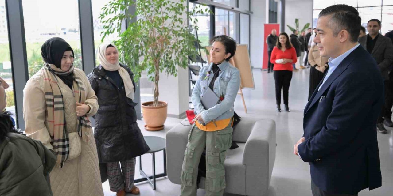 ESENYURT’TA BAŞKANLIK MAKAMI ARTIK ÖĞRENCİLERİN HİZMETİNDE