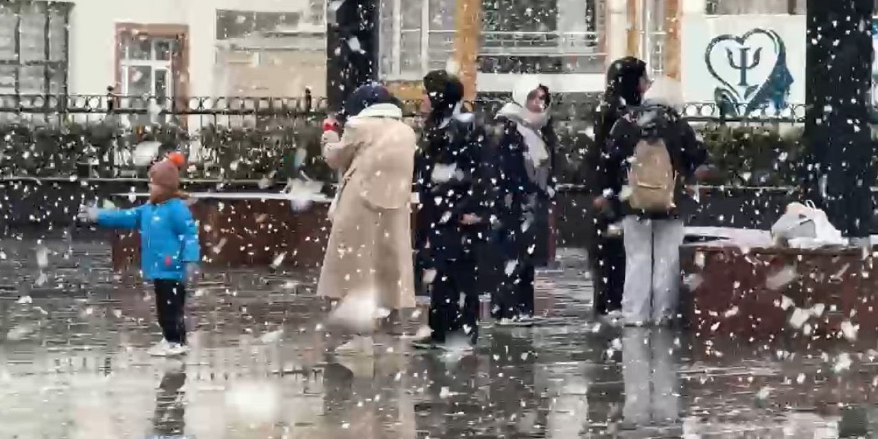 ARNAVUTKÖY’DE KAR YAĞIŞI TEKRAR BAŞLADI