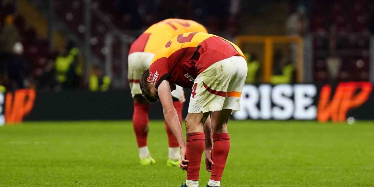 GALATASARAY’IN BU SEZONKİ AVRUPA MACERASI SONA ERDİ